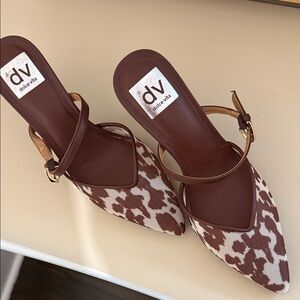 Dolce Vita Brown and Cream Patterned heels
